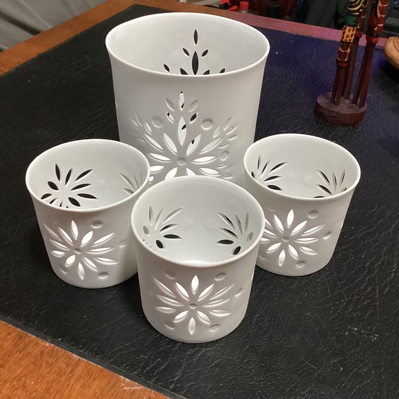 Crate & Barrel Snowdrift Hurricane Candle Holder Set (4) White Porcelain Cutout - Picture 1 of 11